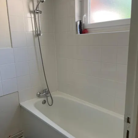 Βίλα Mozafar Λε Μανς